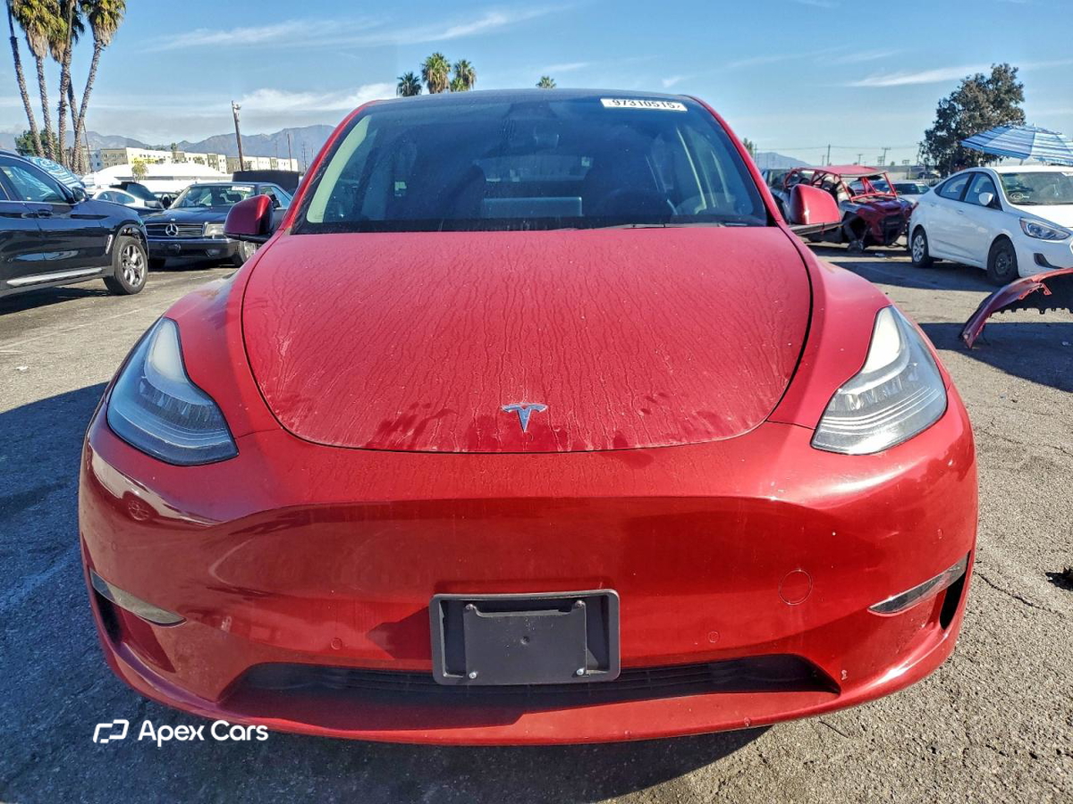 Tesla Model Y 2021