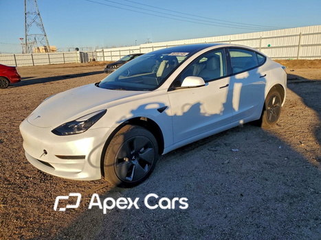 Tesla Model 3 2023 - Image 1 of 13