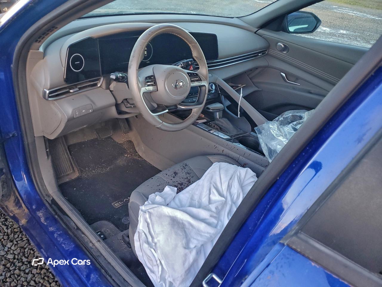 Hyundai Elantra 2023