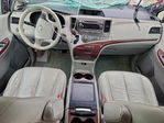 Toyota Sienna 2012