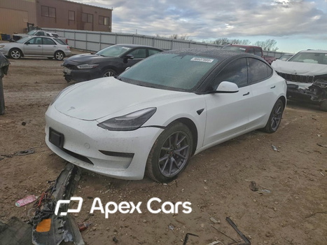 Tesla Model 3 2021 - Image 1 of 13