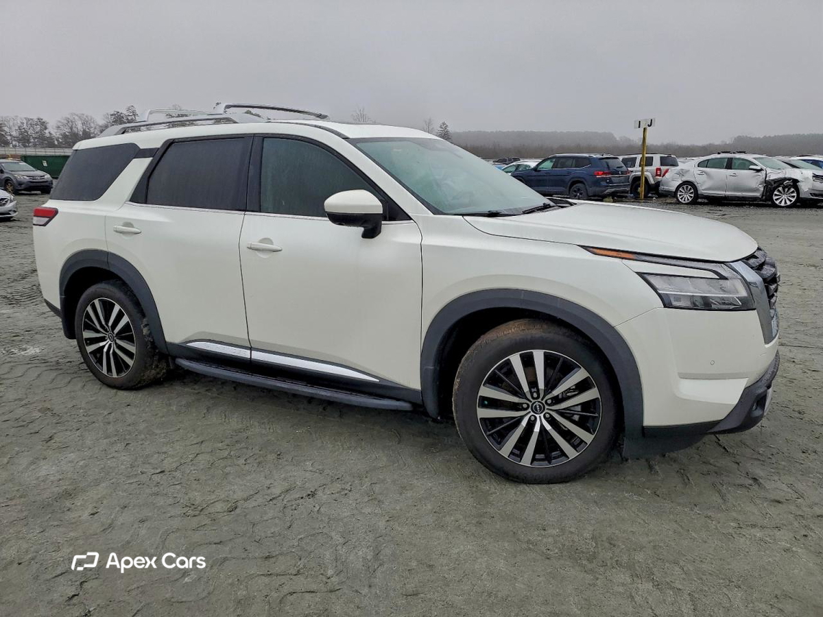 Nissan Pathfinder 2023