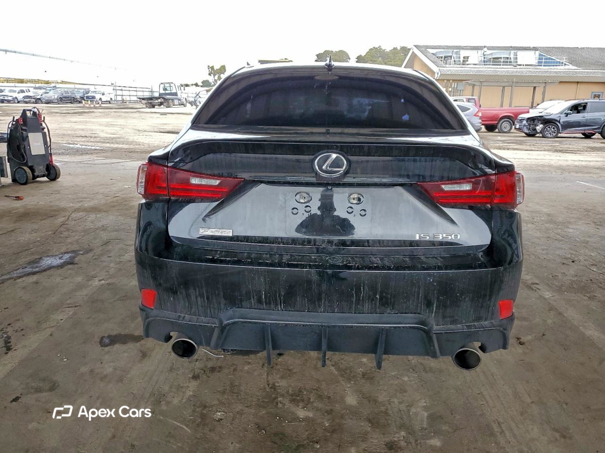 Lexus IS 2014