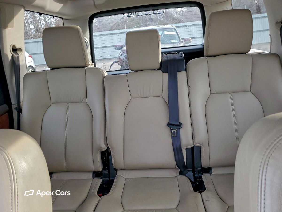 Land Rover LR4 2011