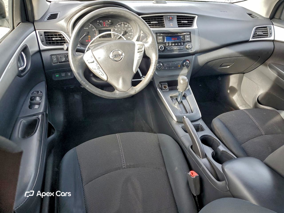 Nissan Sentra 2016
