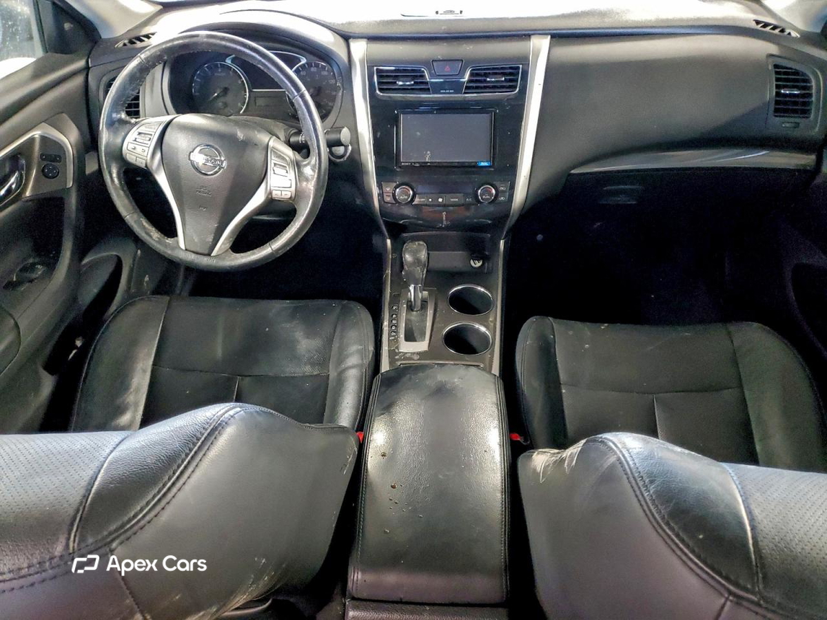 Nissan Altima 2015