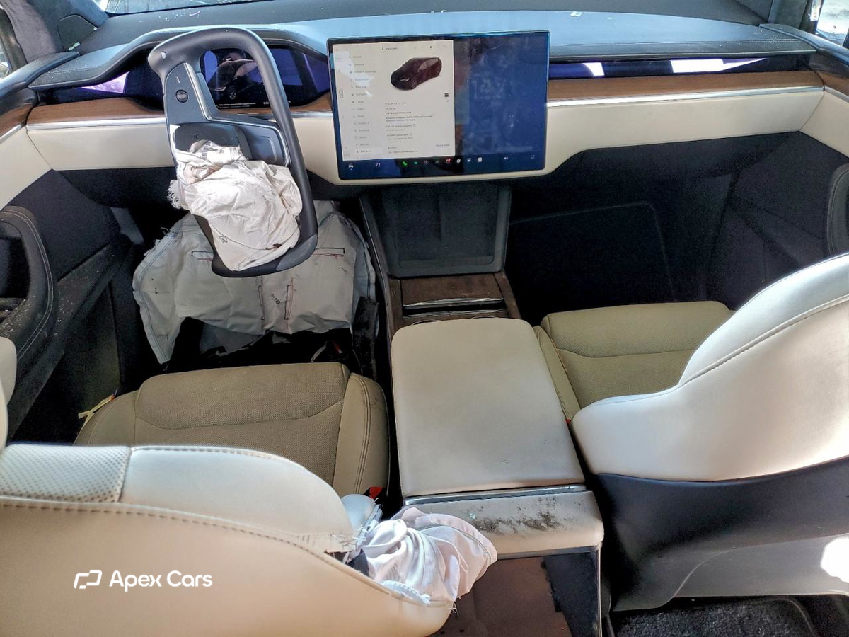 Tesla Model X 2023
