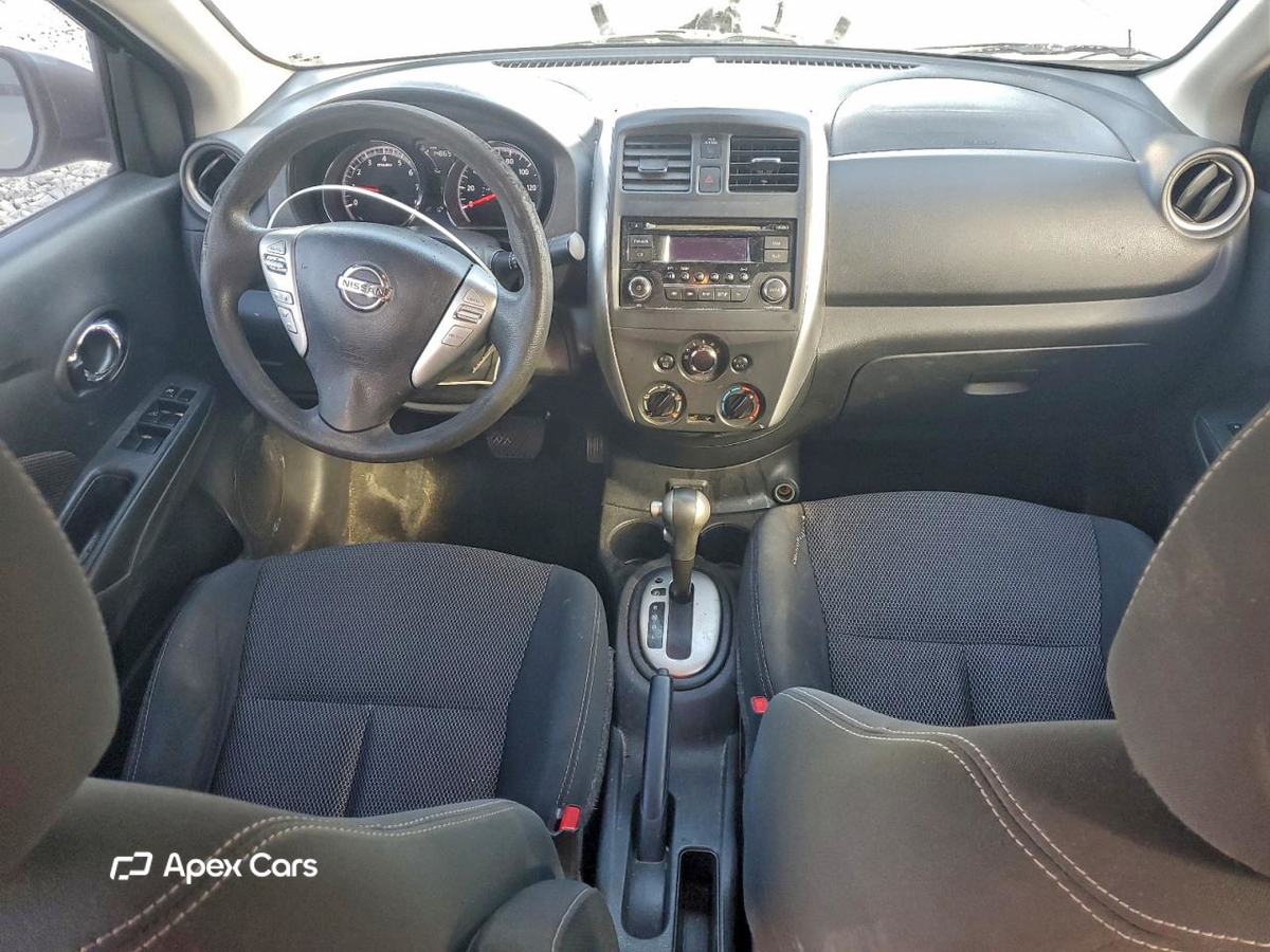 Nissan Versa 2017