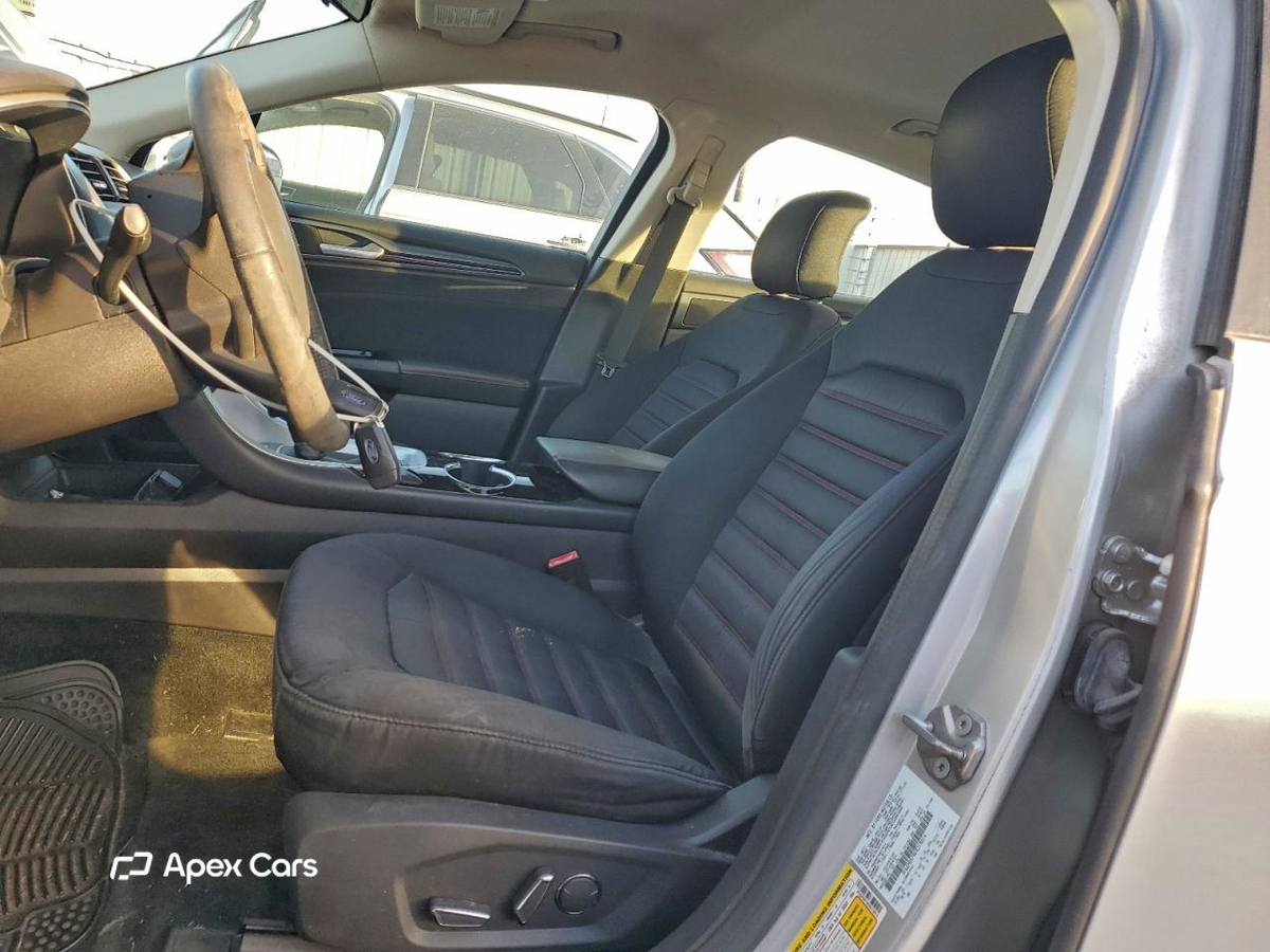 Ford Fusion 2016