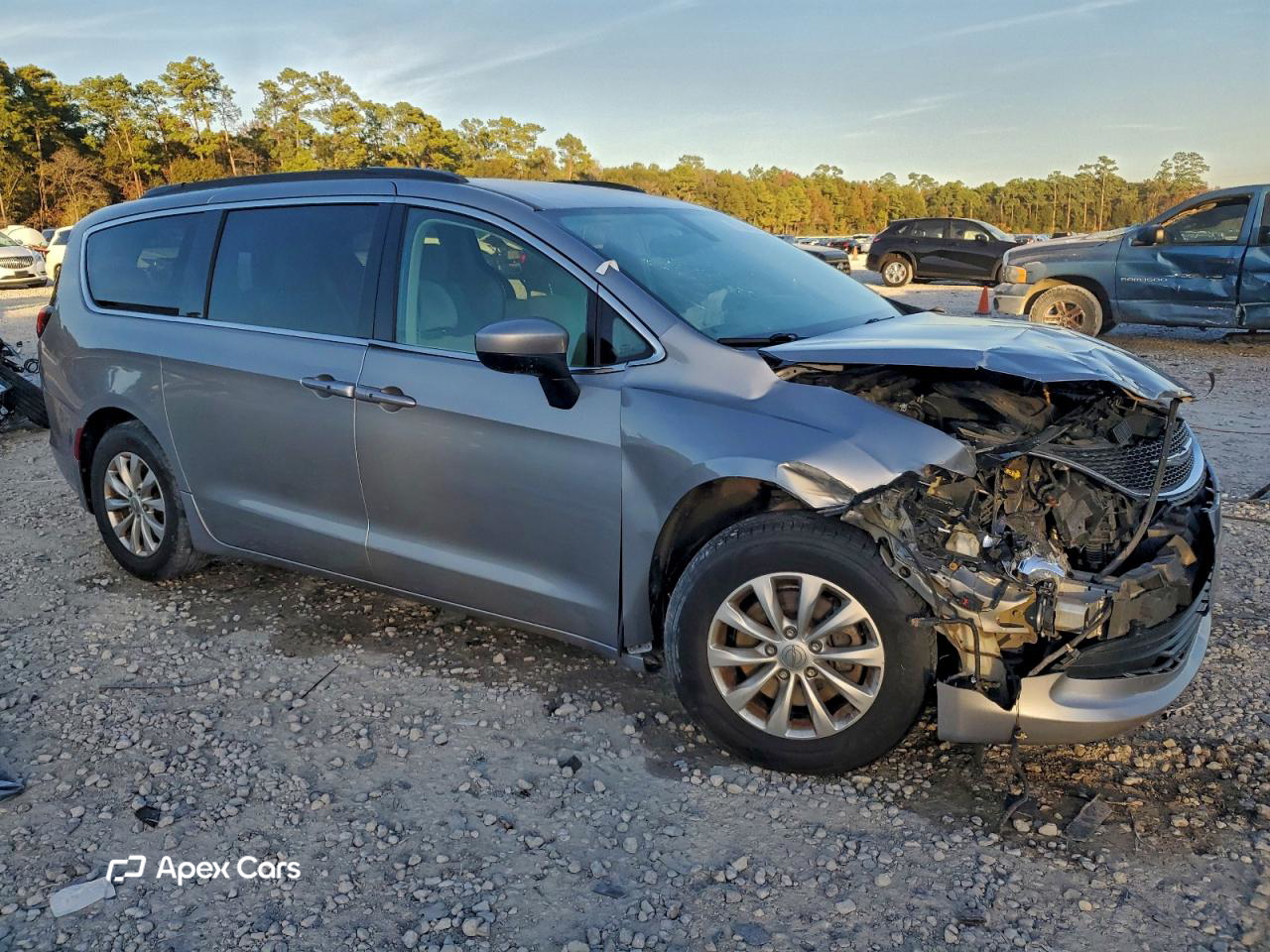Chrysler Pacifica 2017