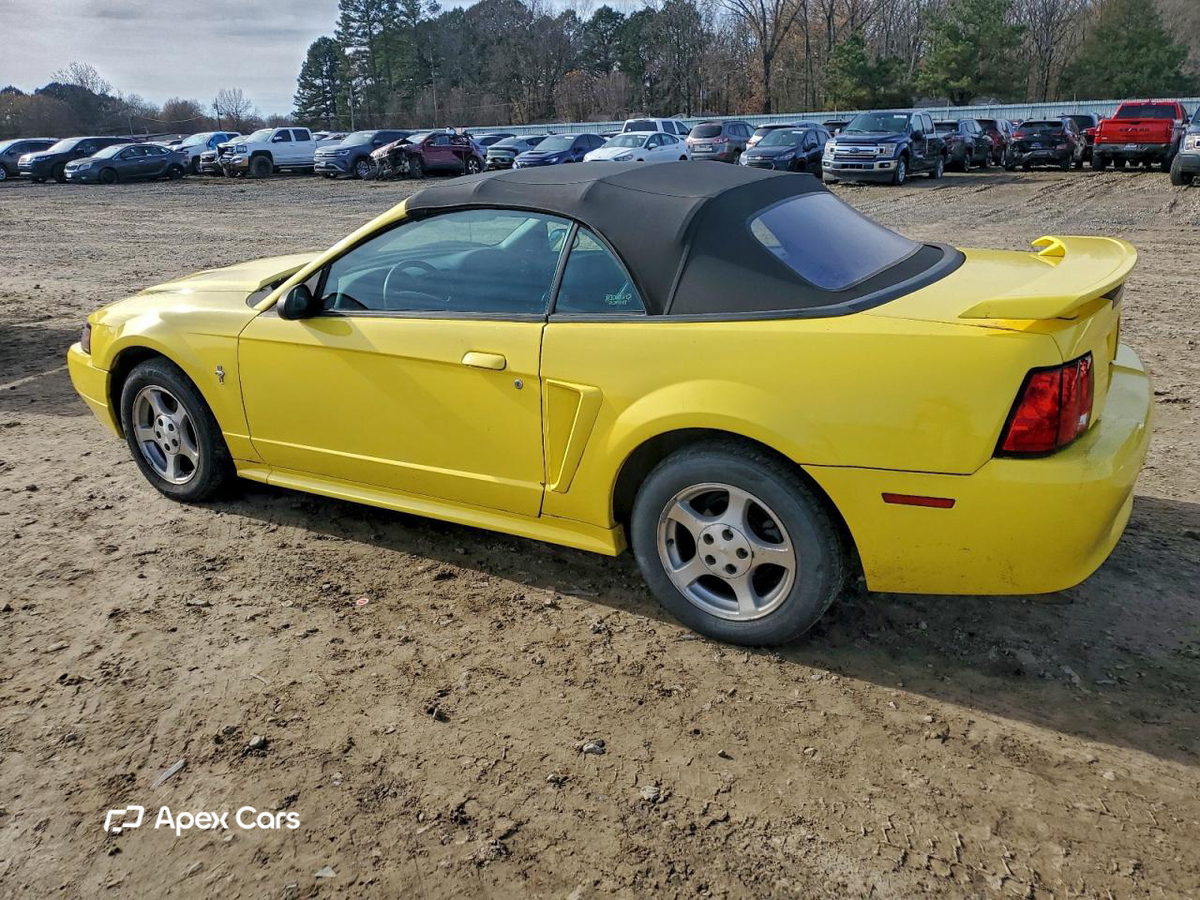Ford Mustang 2003
