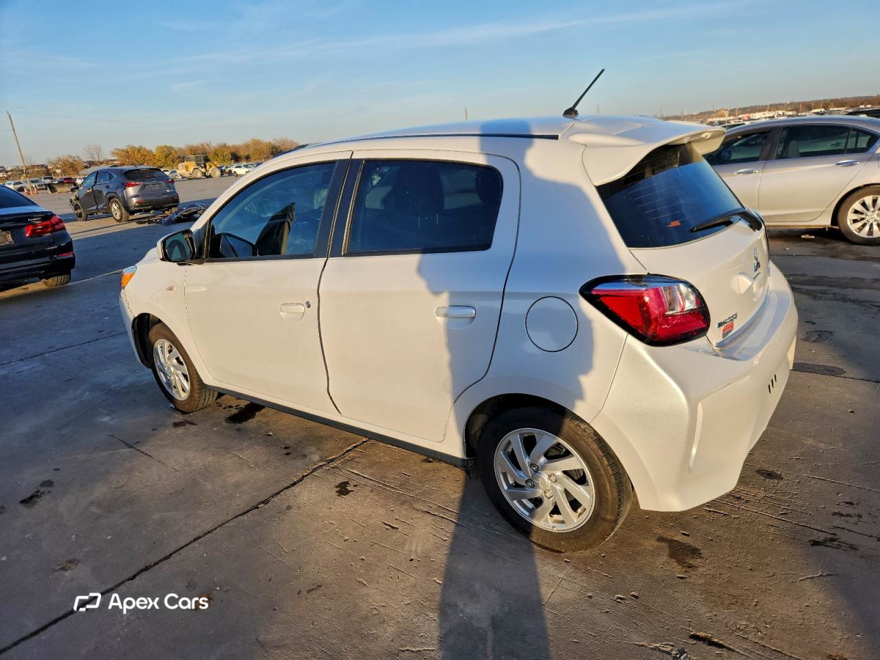 Mitsubishi Mirage 2024