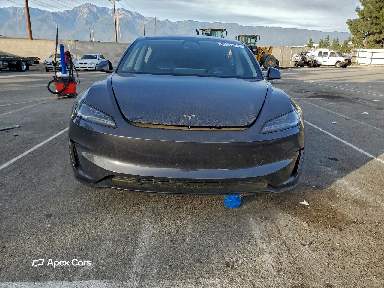 Tesla Model 3 2024