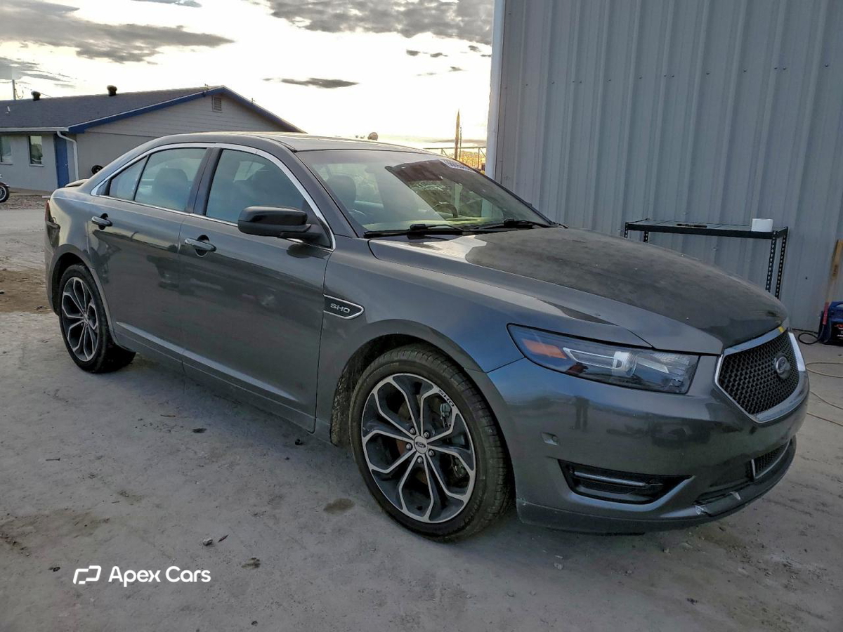 Ford Taurus 2018