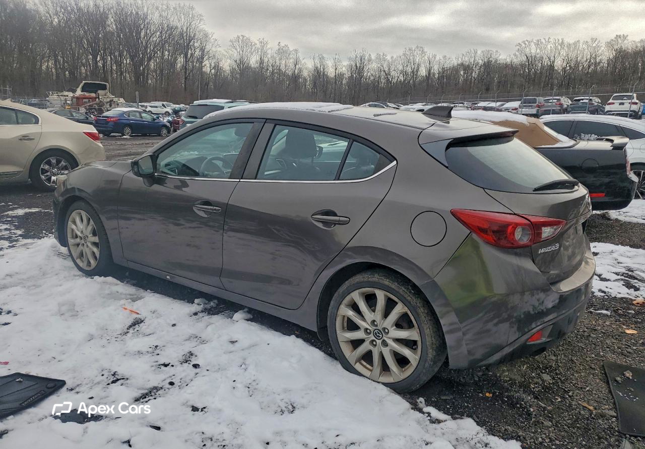 Mazda 3 2015
