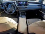 Lexus ES 2020