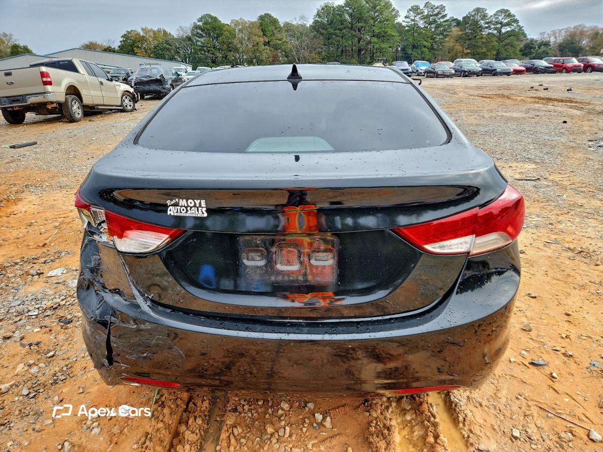 Hyundai Elantra 2013