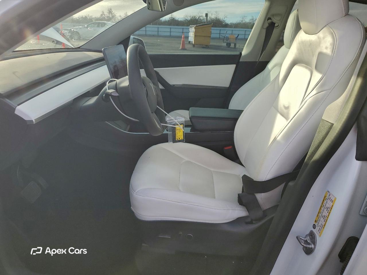 Tesla Model Y 2021