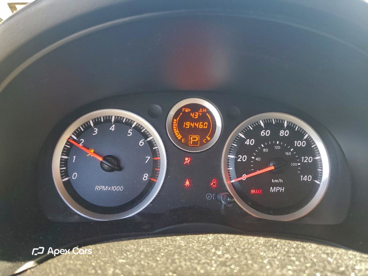Nissan Sentra 2012