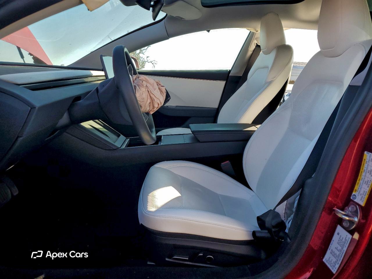 Tesla Model 3 2024