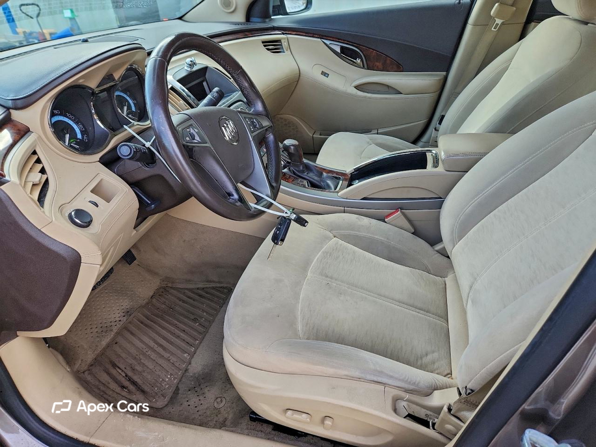 Buick LaCrosse 2012