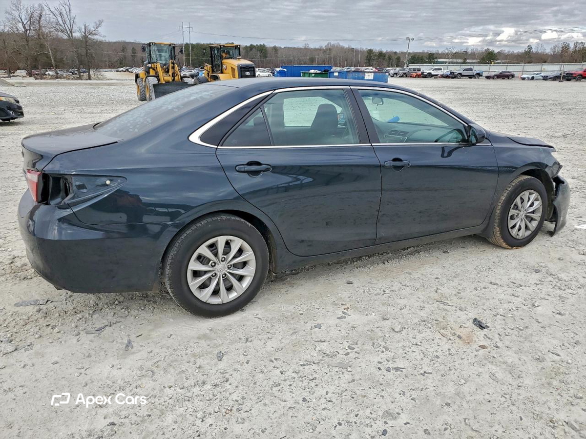 Toyota Camry 2016