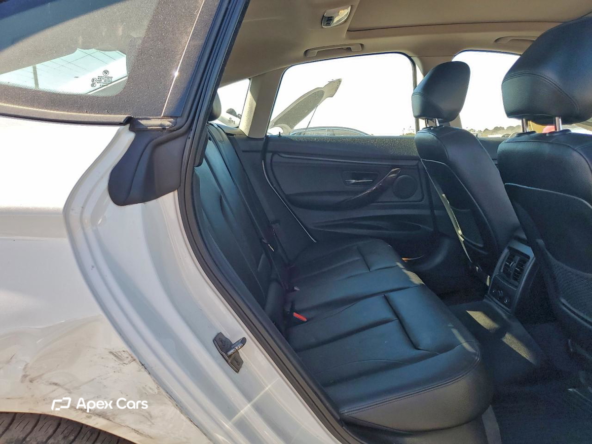 BMW Series 3 2015