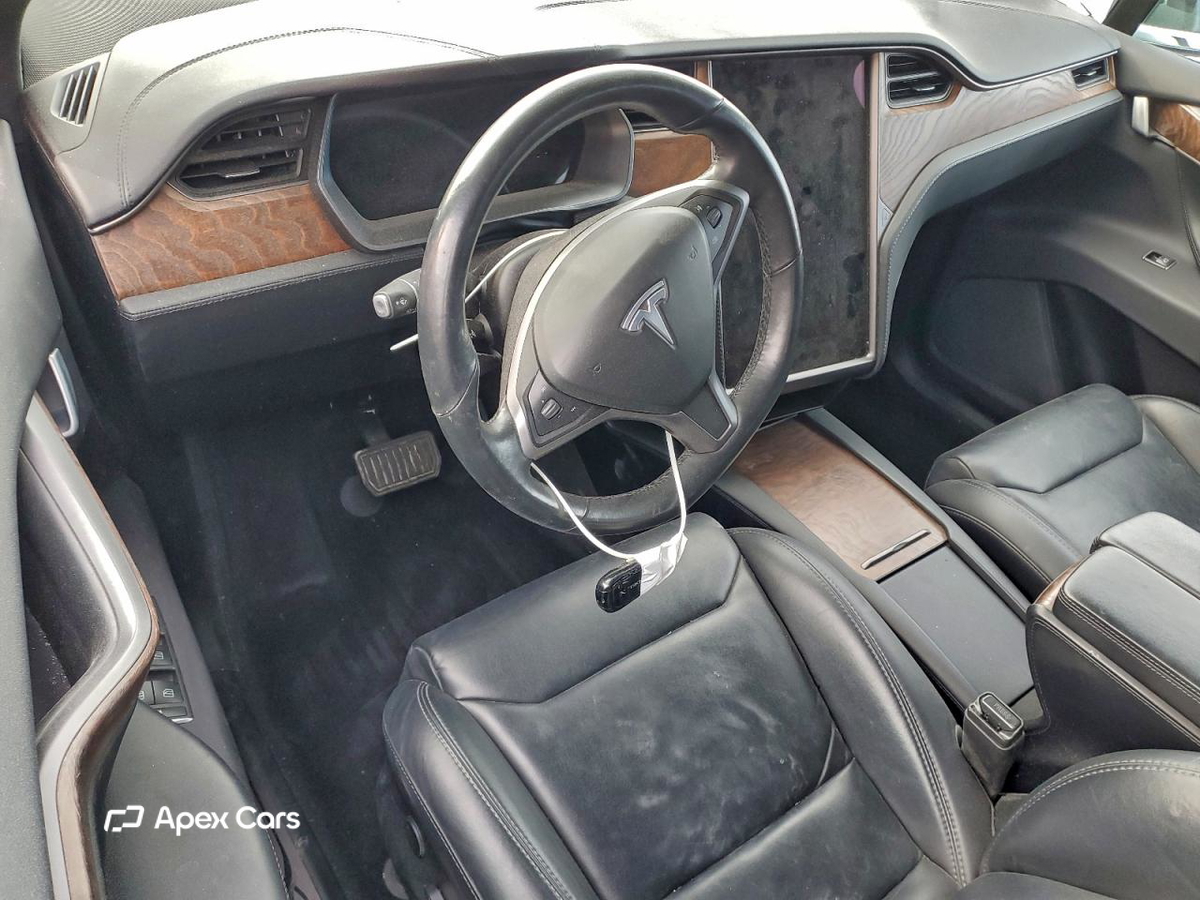 Tesla Model X 2019
