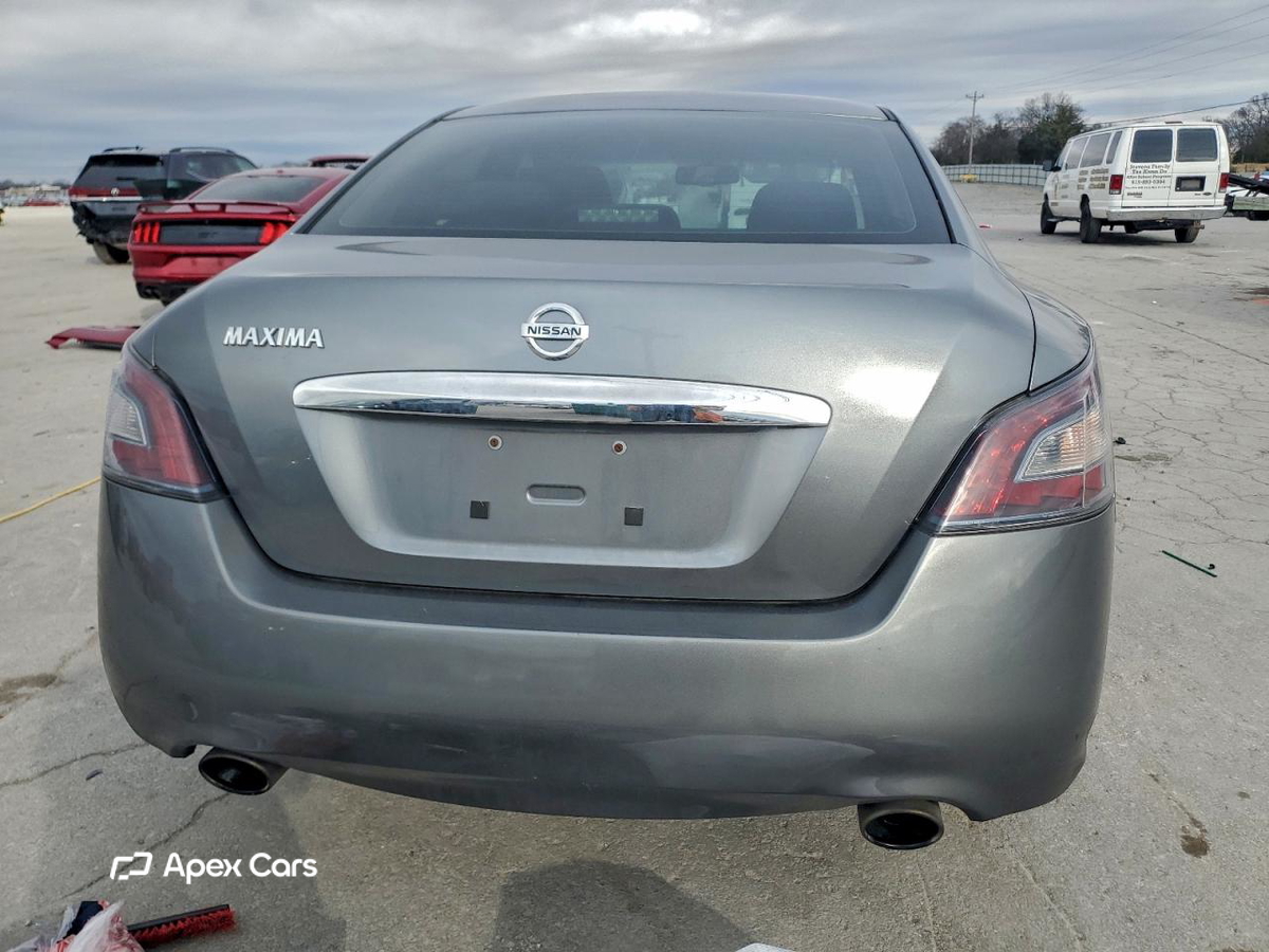 Nissan Maxima 2014