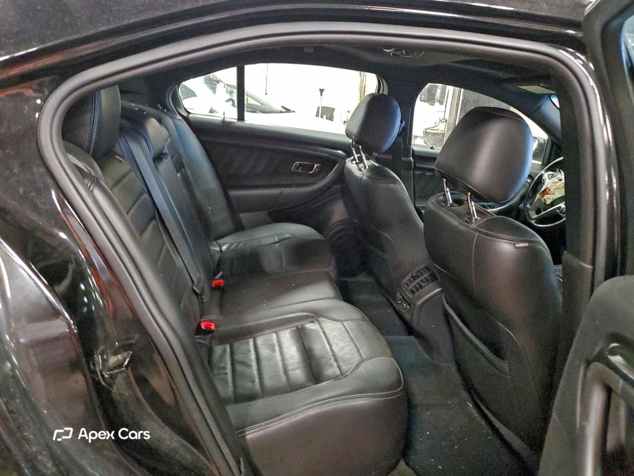 Ford Taurus 2015