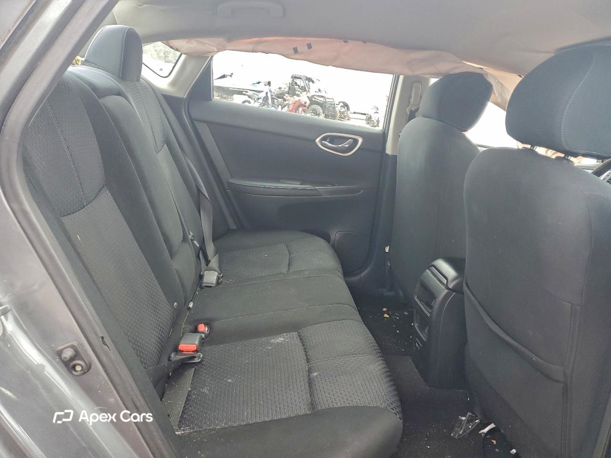 Nissan Sentra 2019