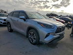 Toyota Highlander 2021