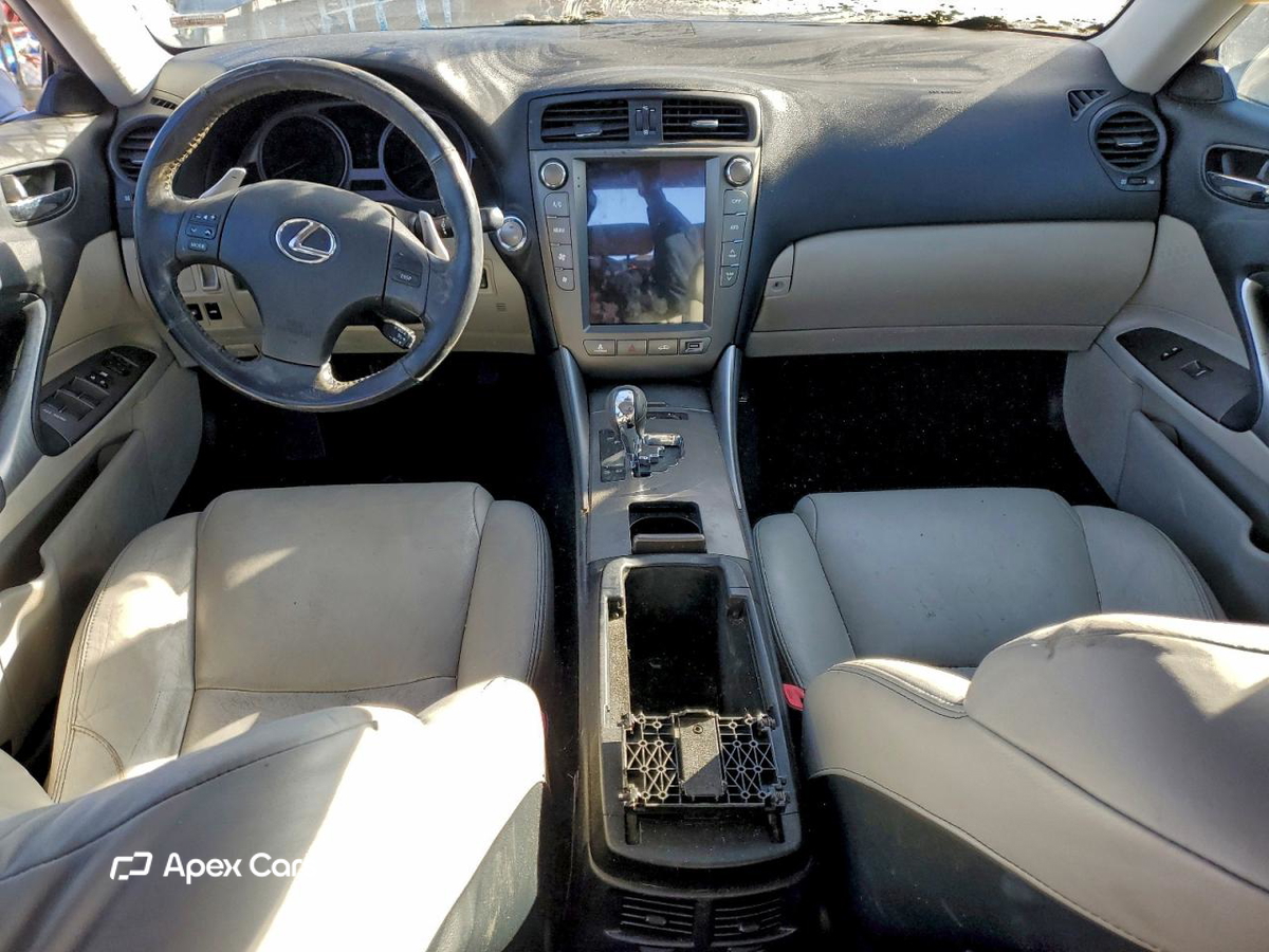 Lexus IS 2009