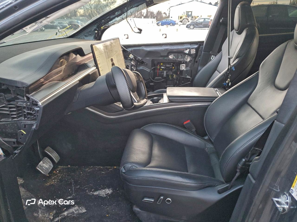 Tesla Model X 2022