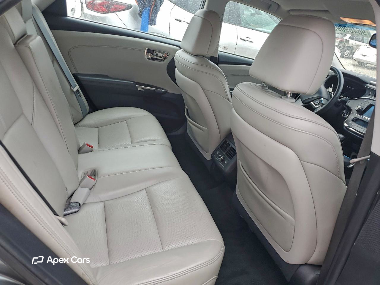 Toyota Avalon 2016