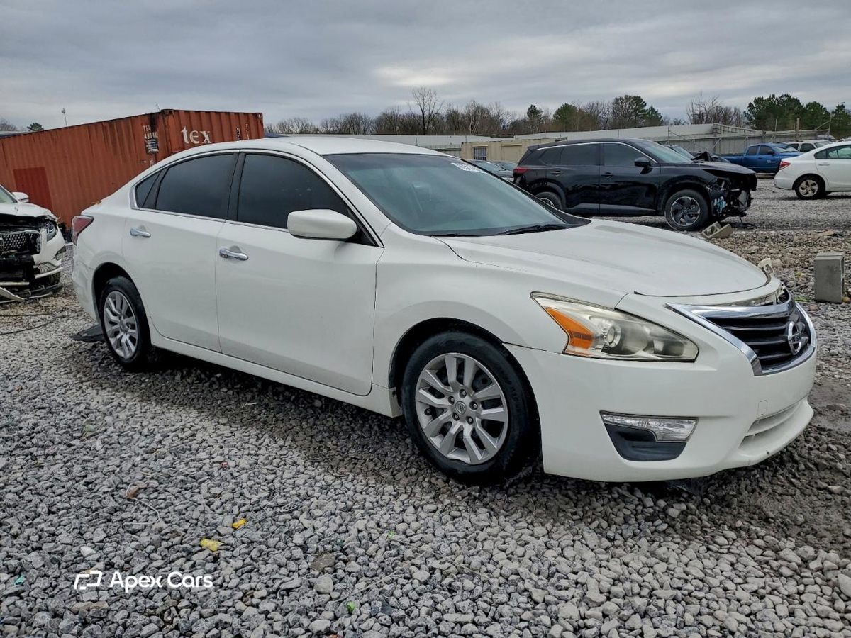 Nissan Altima 2015