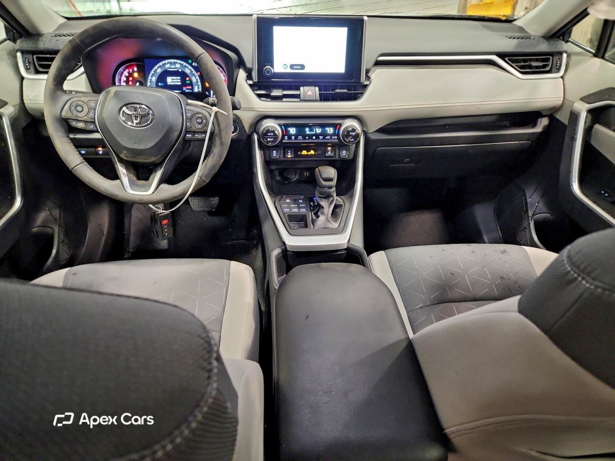 Toyota RAV 4 2024