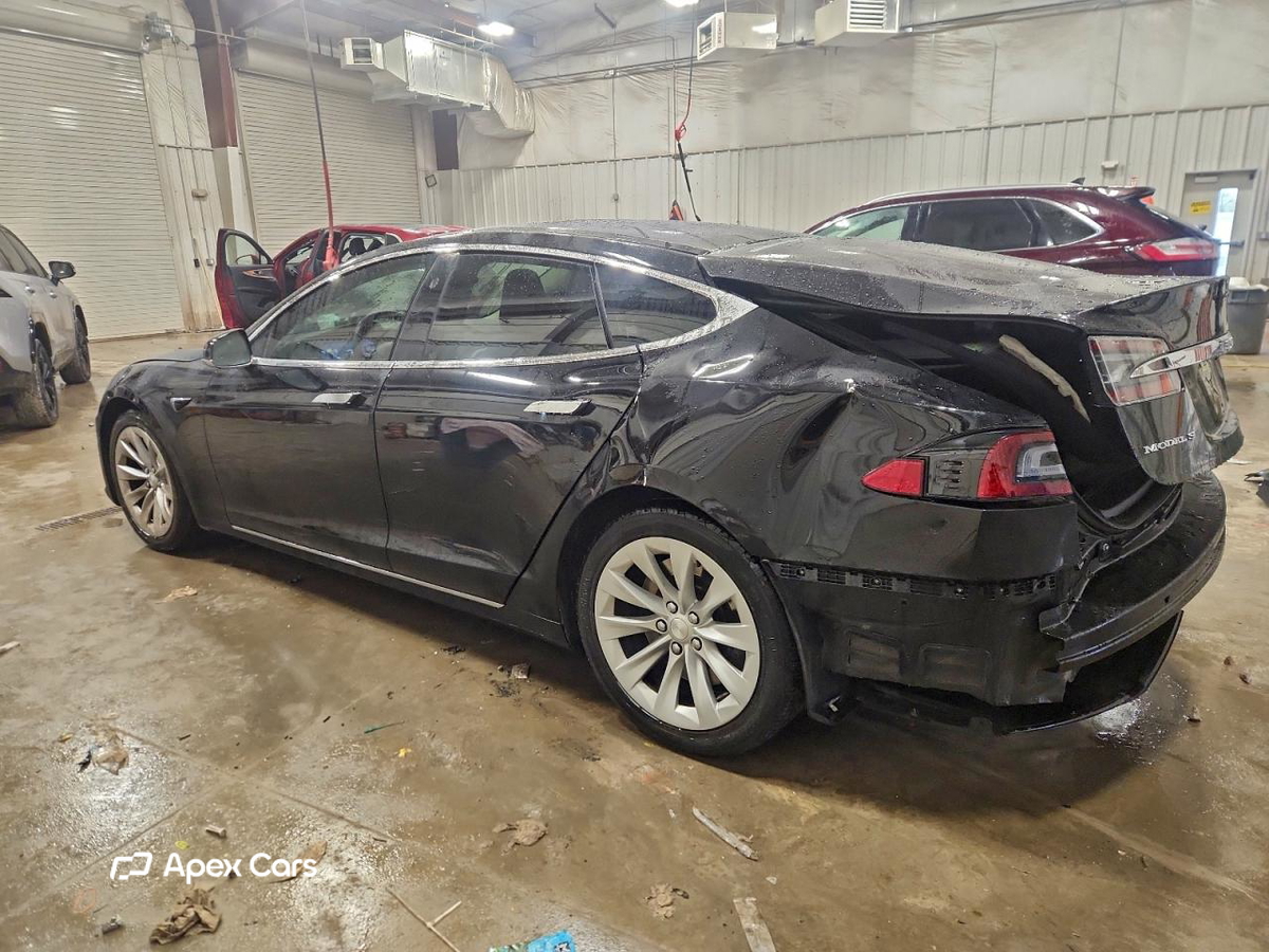 Tesla Model S 2019