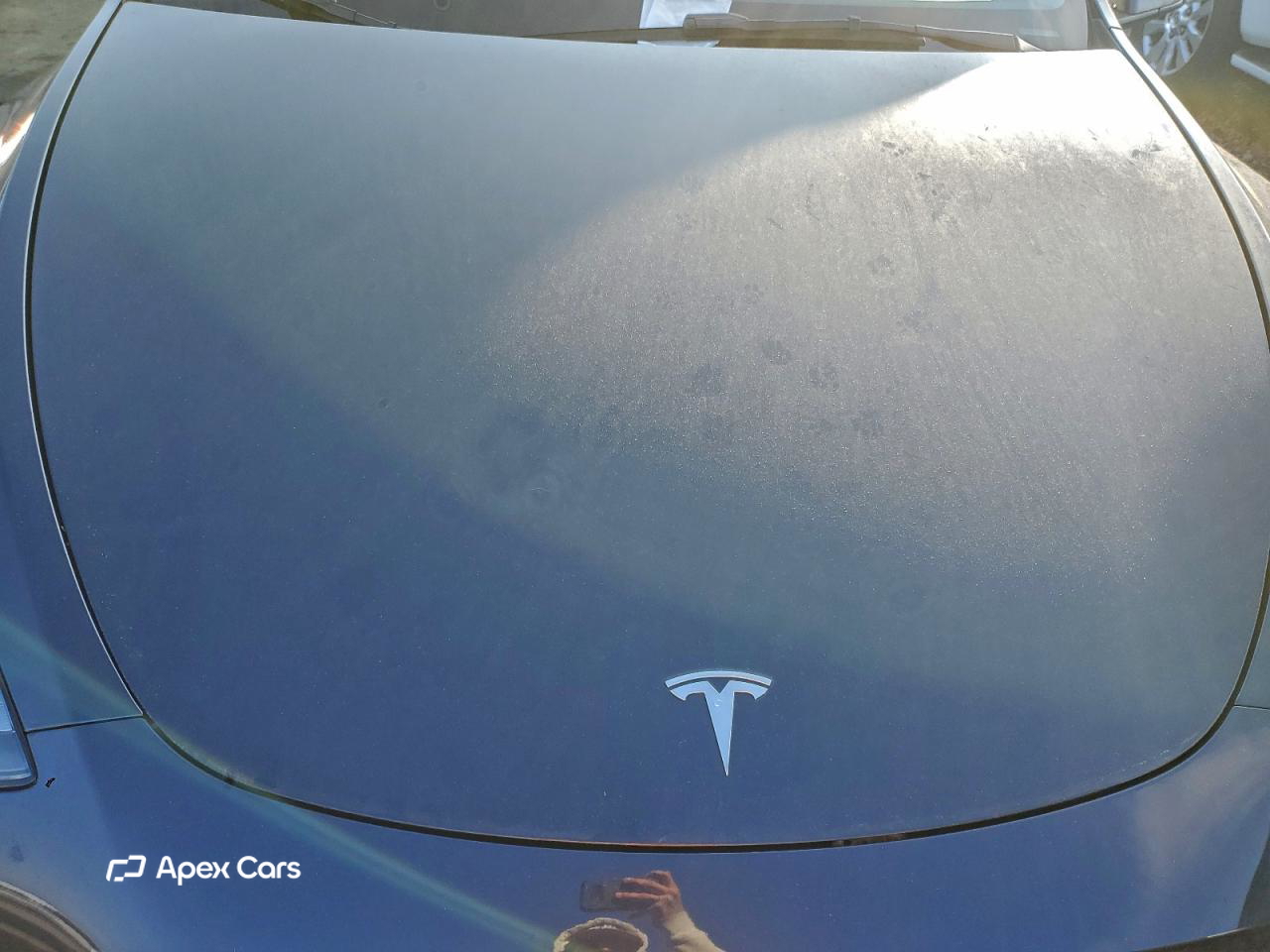 Tesla Model Y 2025