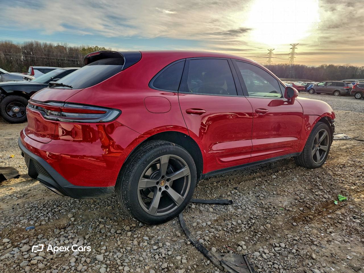 Porsche Macan 2025