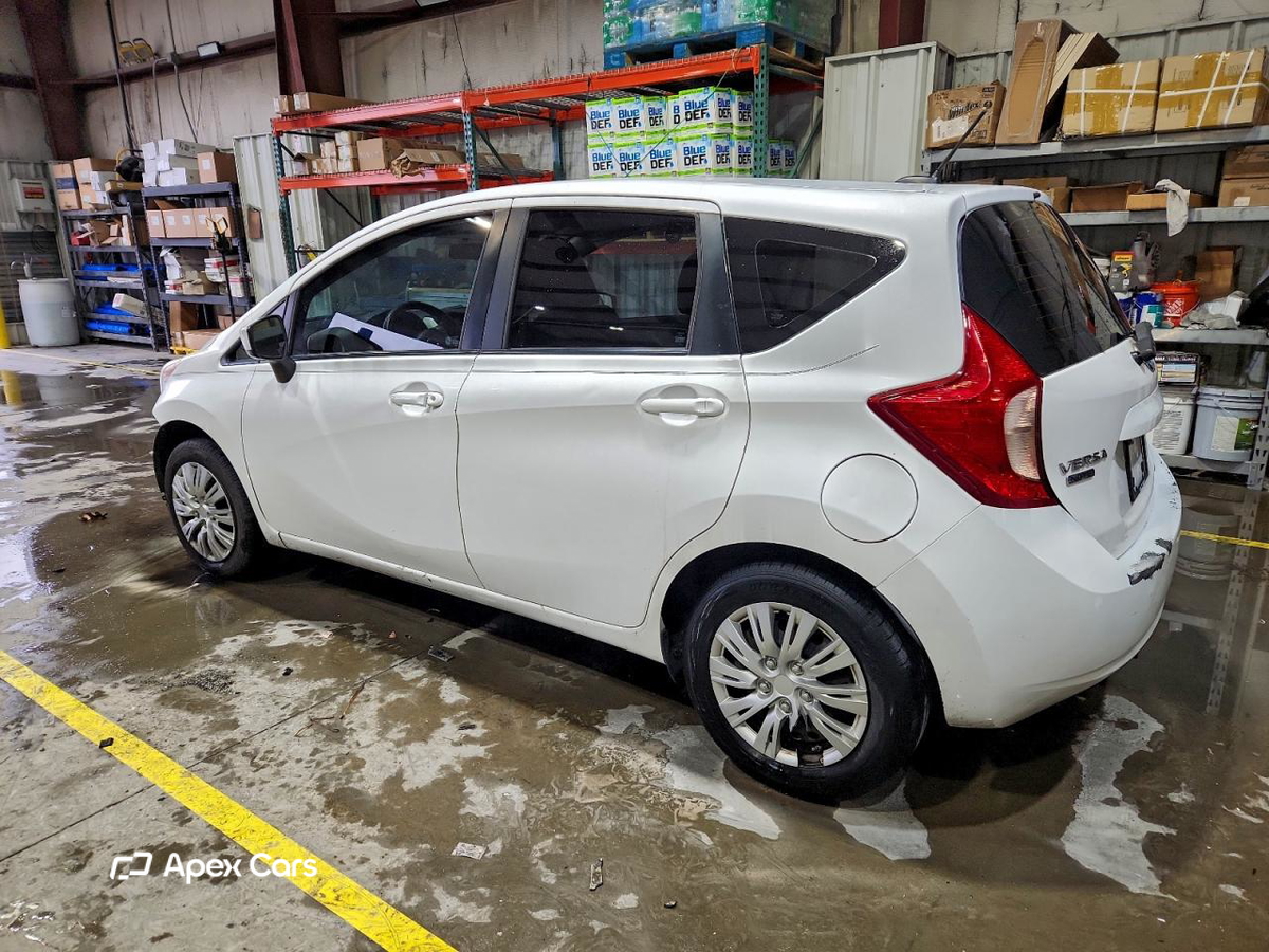Nissan Versa 2016