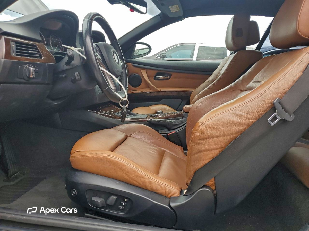 BMW Series 3 2009