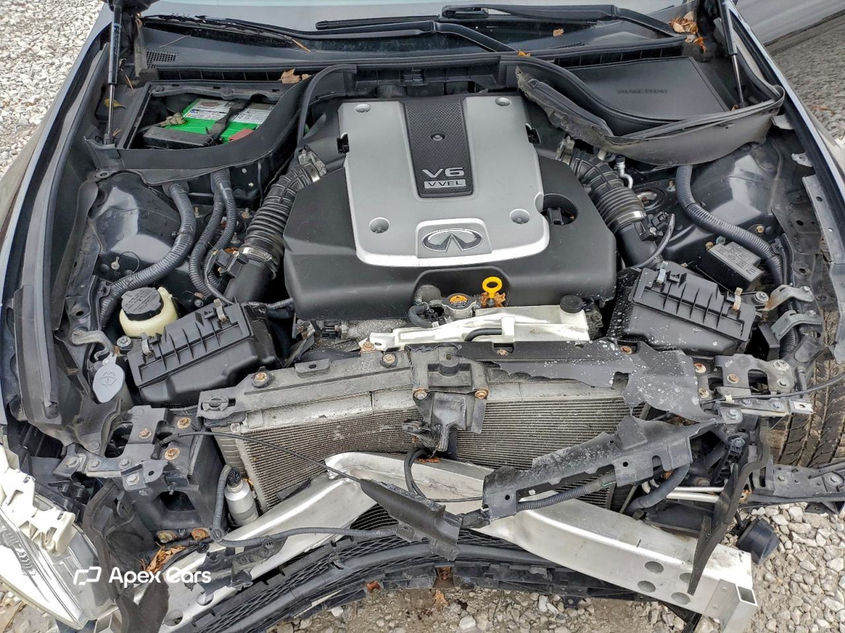 Infiniti G 2012