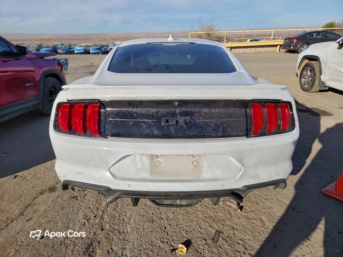 Ford Mustang 2021