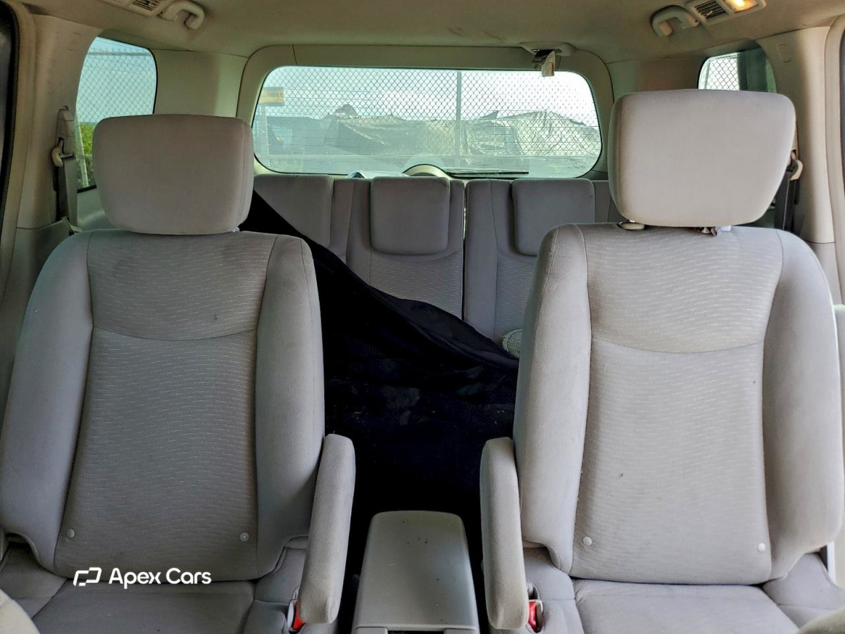 Nissan Quest 2015