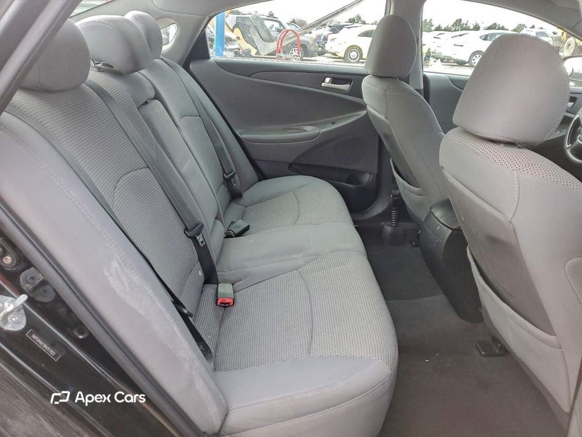 Hyundai Sonata 2011
