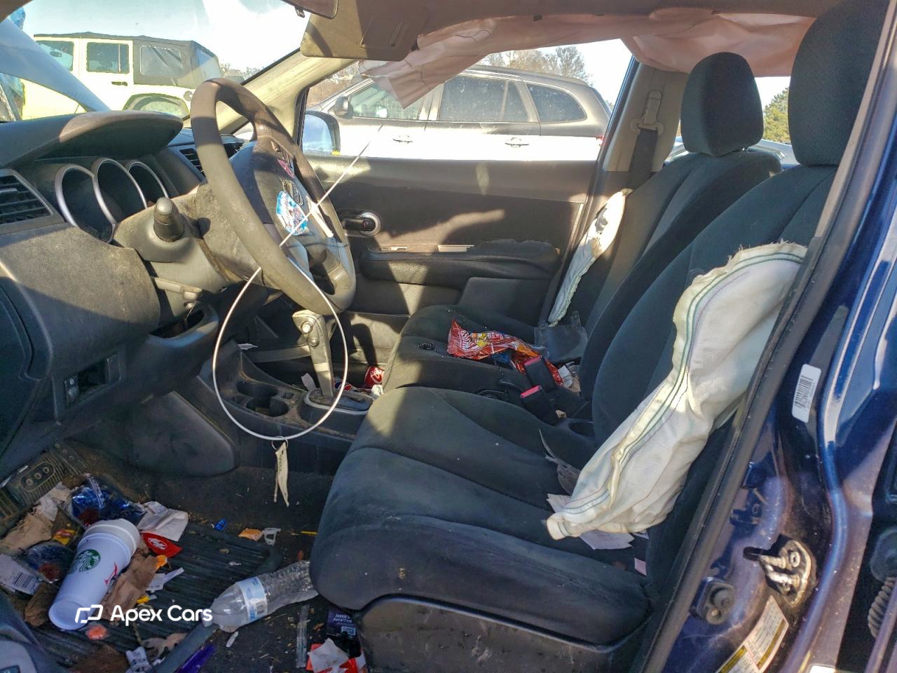 Nissan Versa 2011