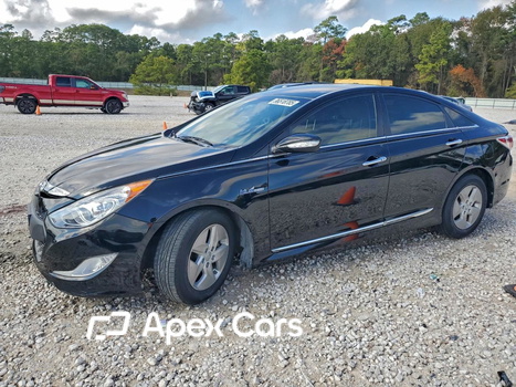 Hyundai Sonata 2011 - Image 1 of 12