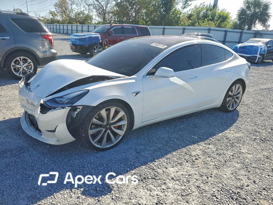 Tesla Model 3 2018 - Image 1 of 13