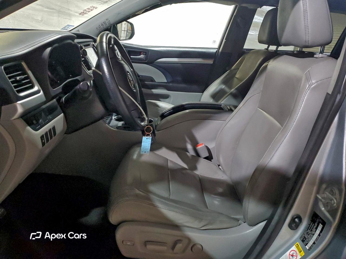 Toyota Highlander 2017